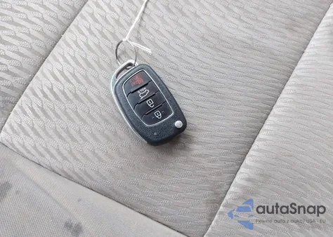 2017 Hyundai Santa Fe Sport 2.4L from USA, damaged, VIN 5NMZUDLB6HH035704